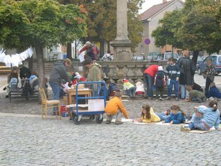 19. 9. 2007 - Malování na rynku