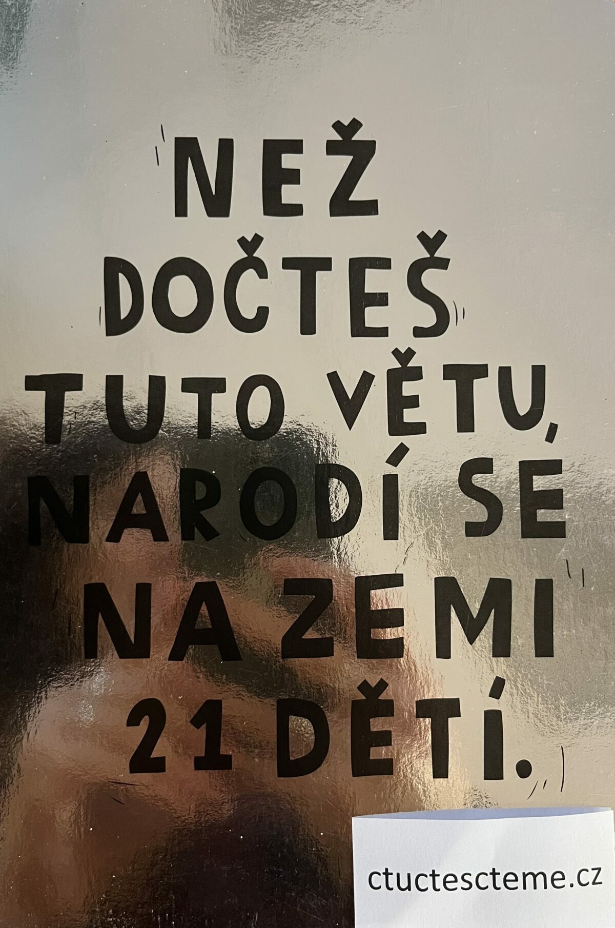 David Böhm: Než dočteš tuto větu, narodí se na Zemi 21 dětí